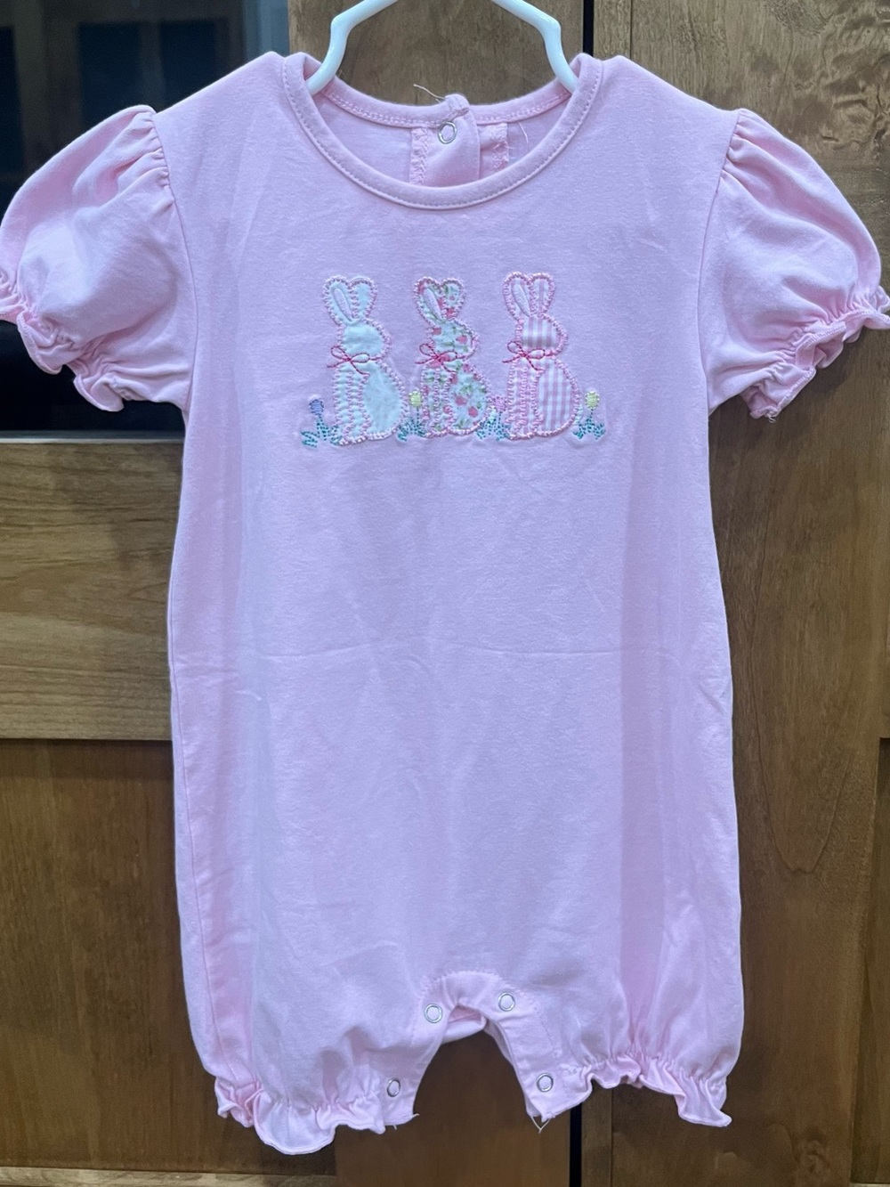 Jellybean little girl outfit with bunnies